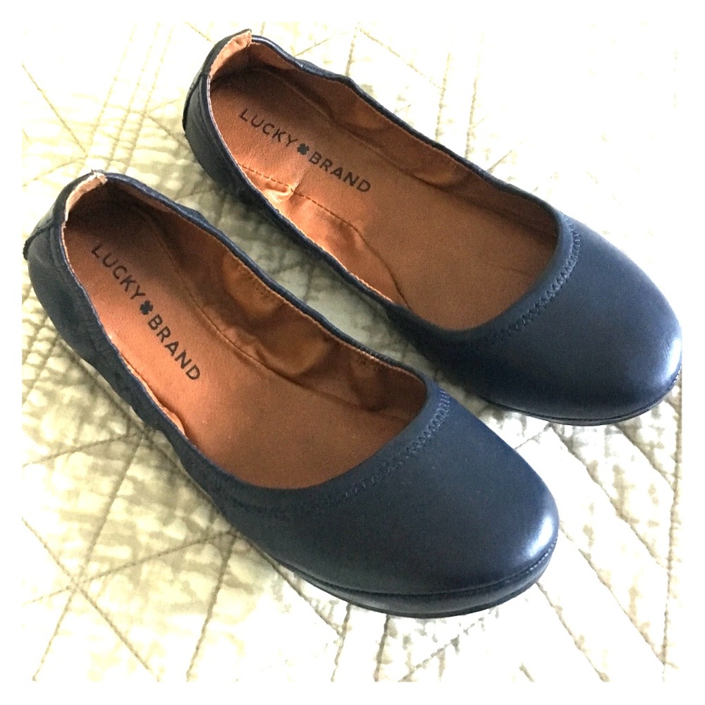 Lucky brand Emmie leather flats Navy Blue size 7